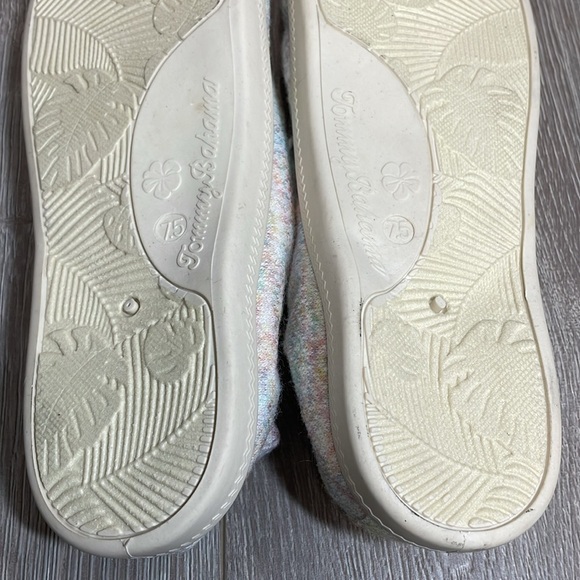 NWOT Tommy Bahama Slip On Memory Foam Multicolor Sneaker Shoes 7.5 - Picture 13 of 15